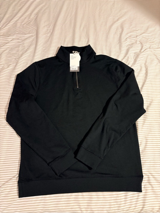 Vuori Other - Vuori Men's Black Quarter-Zip Pullover